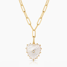 Load image into Gallery viewer, Malene Mother Of Pearl Clip Necklace