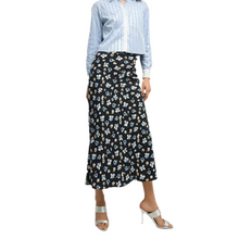 Load image into Gallery viewer, Clover Skirt