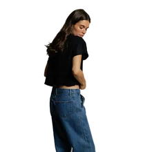 Load image into Gallery viewer, Tabitha Linen 1/4 Button Down Collared Tee