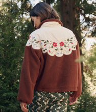 Load image into Gallery viewer, The Plush Wildflower Pullover