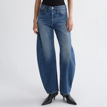 Load image into Gallery viewer, Luna Pieced Jean
