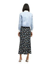 Load image into Gallery viewer, Clover Skirt