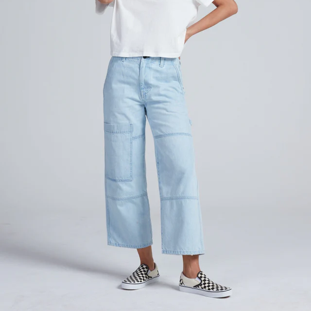 Cropped Carpenter