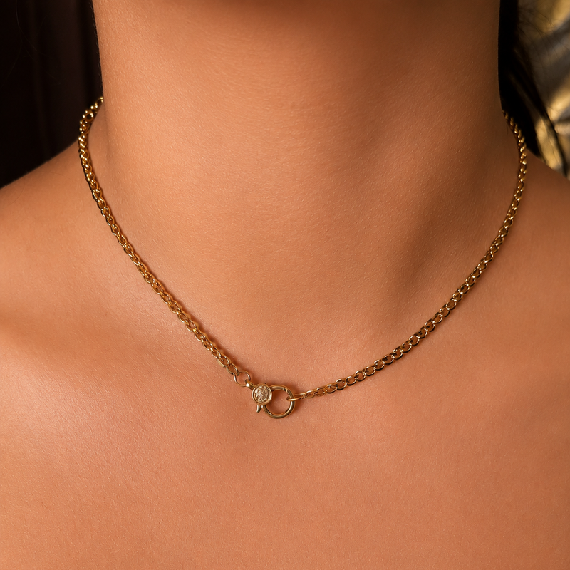 Abigail Necklace with Diamond Lock Gold