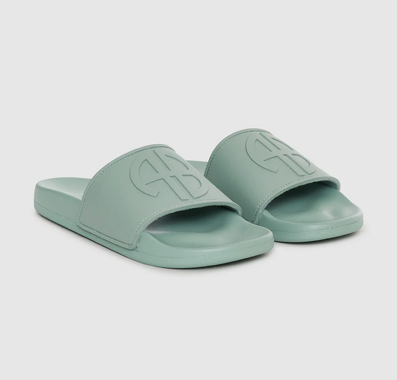 Isla Slides alternate view
