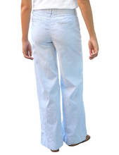 Load image into Gallery viewer, West Village The Italian Wide Leg Chino
