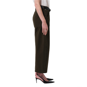 Ayla Cargo Crop