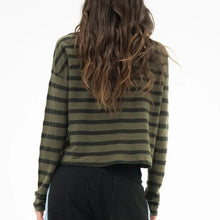 Load image into Gallery viewer, Cropped Long Sleeve Tee Stripe
