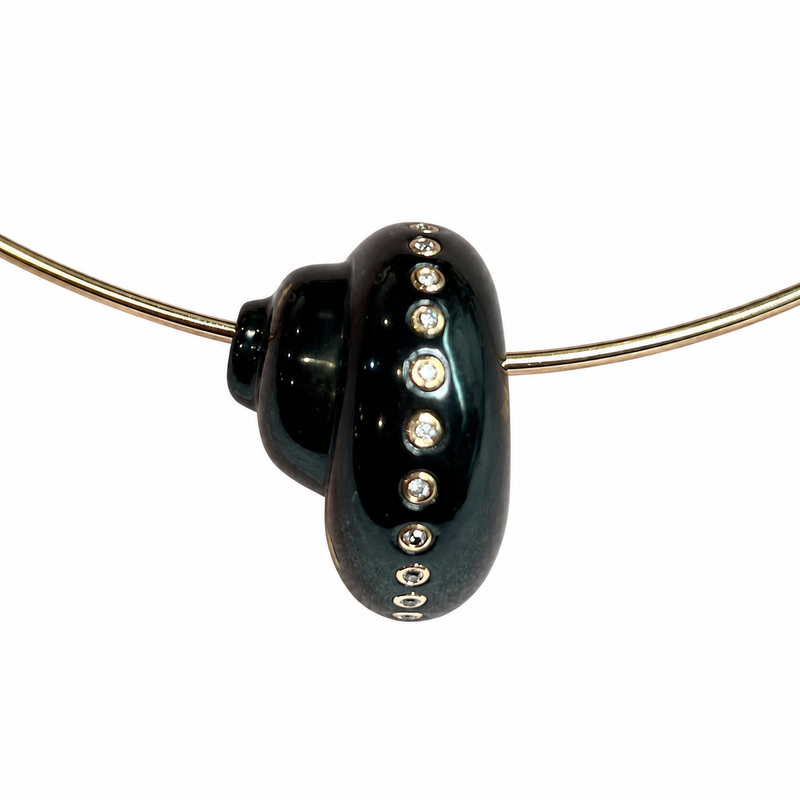 Classic Carved Onyx Turbo Shell Bead w/ Diamonds