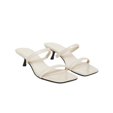Load image into Gallery viewer, Hilda Mule Sandals
