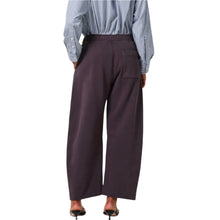 Load image into Gallery viewer, Miro Sweatpant
