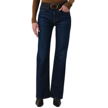 Load image into Gallery viewer, Vidia
