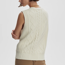 Load image into Gallery viewer, Kay Cable Knit Vest
