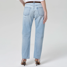 Load image into Gallery viewer, Winslow
