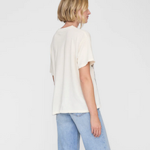Load image into Gallery viewer, Cade Tee Wildflowers
