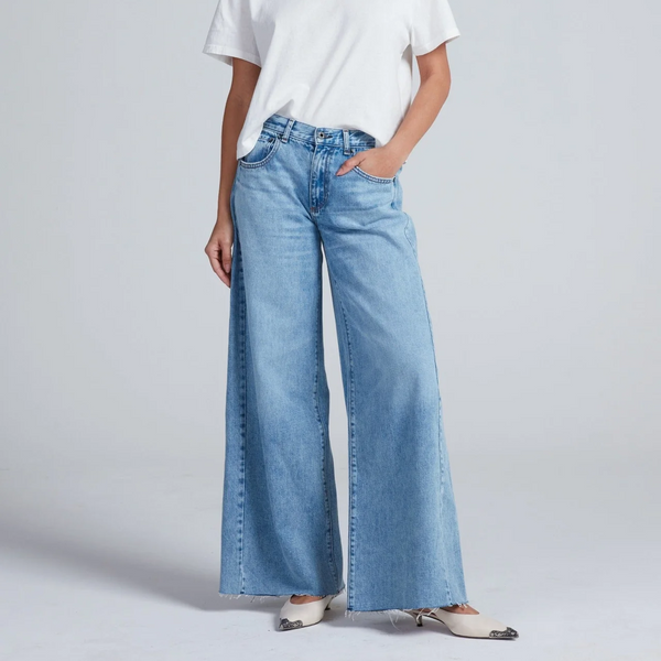 The Sloop Jean — Pink Lagoon Boutique, Solana Beach