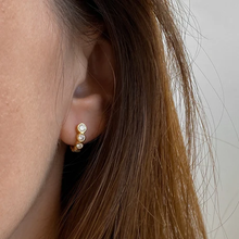 Load image into Gallery viewer, Astrid Hoop Earrings
