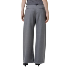 Load image into Gallery viewer, Brynn Drawstring Trouser
