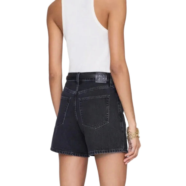 Delaney Short — alternate view